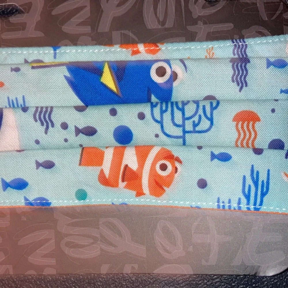Disney Finding Nemo  Face Mask